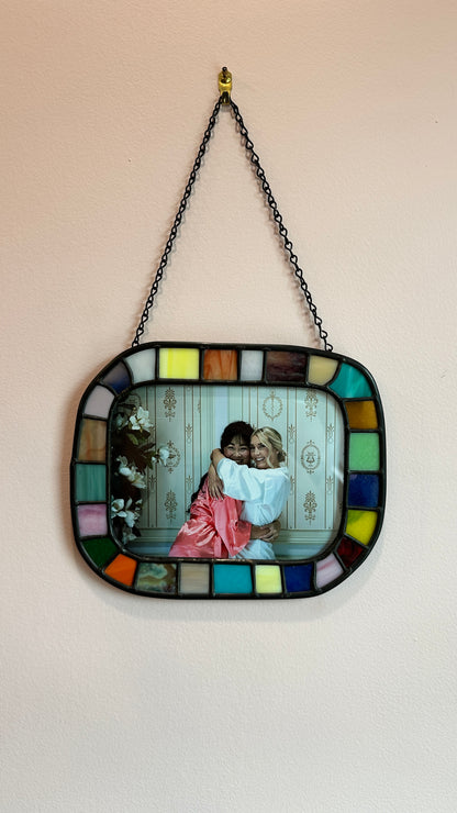 Rounded Mosaic Picture Frame