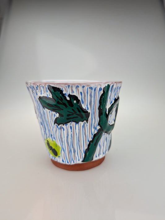 Chaotic Peony and Ant Cup
